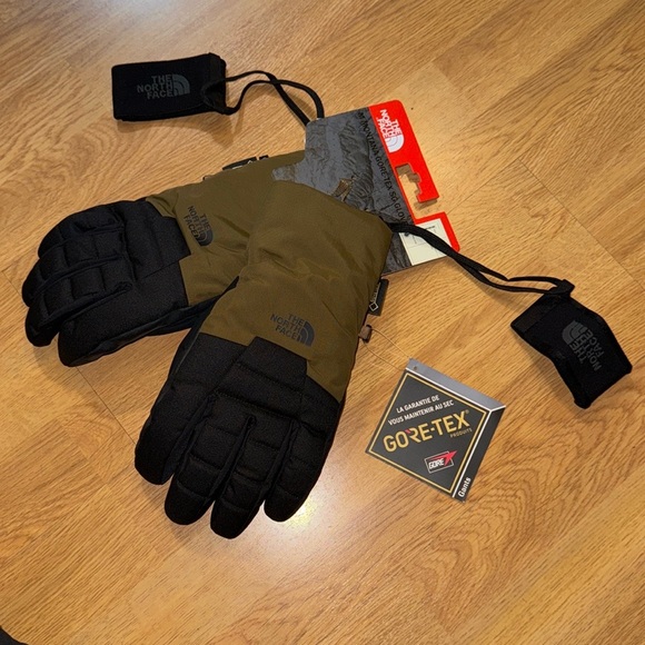 NWT The North Face Montana GTX (Gore-Tex) Short Gauntlet Glove XL